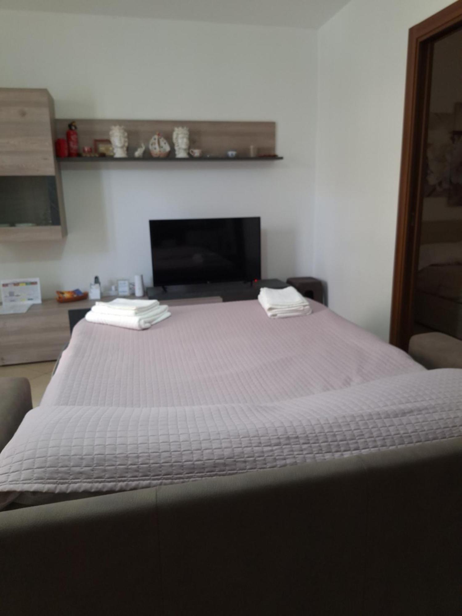 "Maretna" Appartement Mascali Buitenkant foto